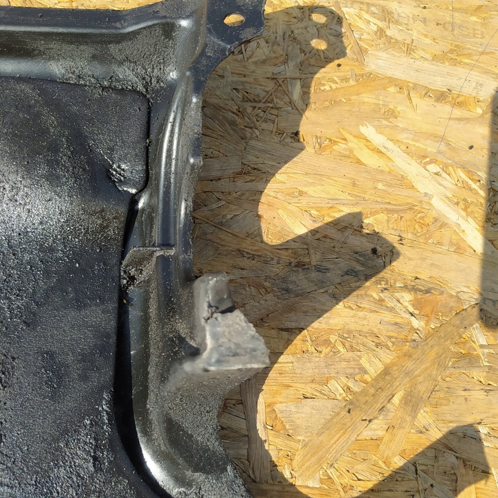 фото №7, Mercedes w212 e-klasa захист płyna нижня двигуна a2125241530