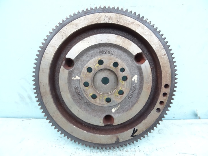 фото №1, Колесо маховики hyundai 23200-2a201 u2 1,1