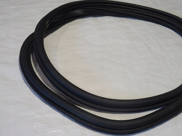 фото №3, Прокладка дверь зад задняя заднее правая seat arona 6f9 17-21 6f9867368f