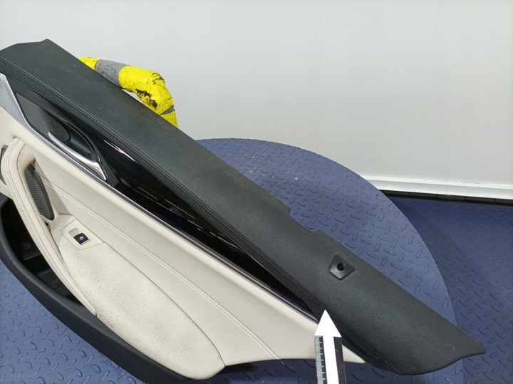 фото №6, Bmw 5 g30 sedan обивка боковина дверь зад задний правые кожа lcfi