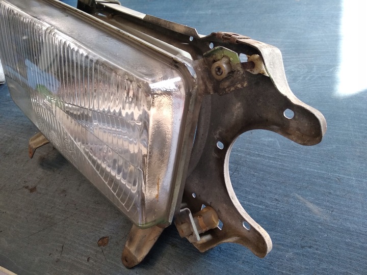 фото №3, Audi 80 b2 лампа фара лівий перед 004121717