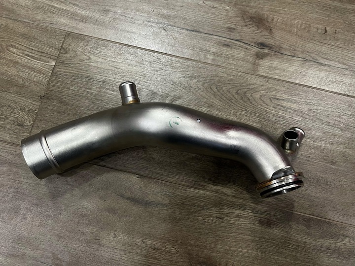 фото №1, Шланг всмоктуючий ліва audi rs6 rs7 079129571q