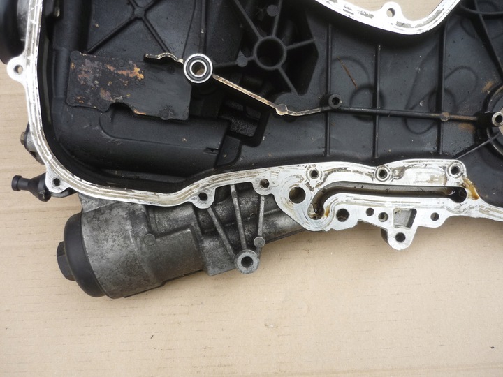 фото №14, Корпус розподільний вал vw golf v 1.4 fsi bln bkg 03c109211e справна