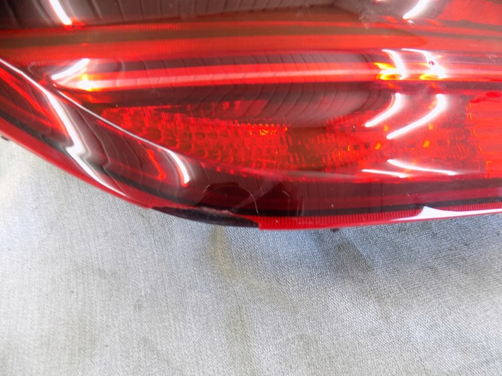 фото №8, Kia ceed iii універсал лампа зад задня права w кришка багажника led 92404-j7150