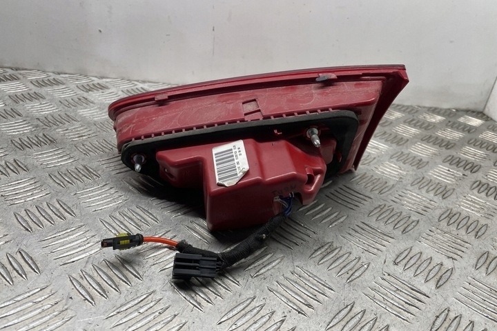 фото №10, Ліва лампа кришки багажника audi a4 8k2, b8 8k5945093ad 2.0l бензин