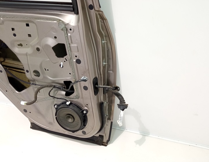 фото №8, Дверь левый зад nissan qashqai j10 c30