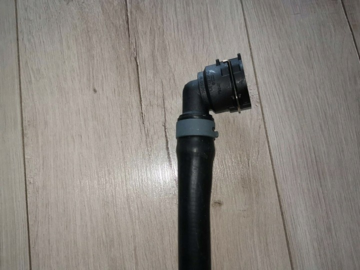 фото №5, Шланг радіатор vw 5q0122101hg