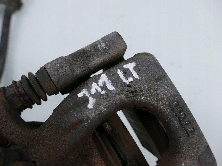 фото №9, Nissan qashqai j11 1.5 dci супорт гальмівний лівий зад