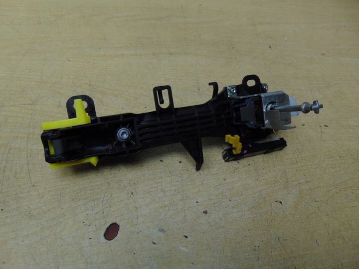 фото №7, Ручка наружная левая перед toyota avensis t27