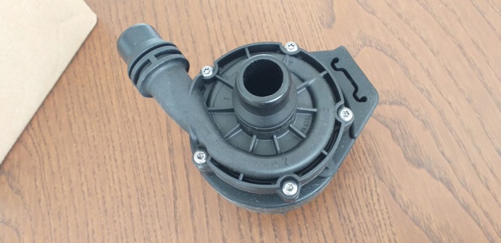 фото №5, Bmw f45 f46 i3 mini f60 8679882 водяна помпа
