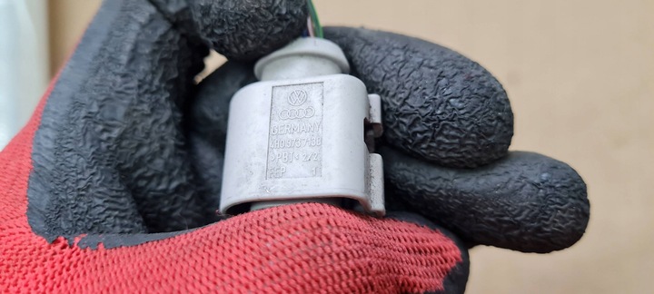 фото №6, A5 8w a6 c7 4g рестайлинг штекер разъём 5pin 4h0973713b a4 b8 b9 q5 q3 a5 8w