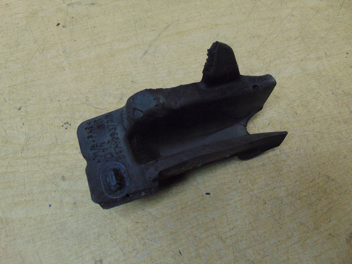 фото №5, Шумоизоляция подкапотное пространство правые губка citroen c4 ii b7 9674893780