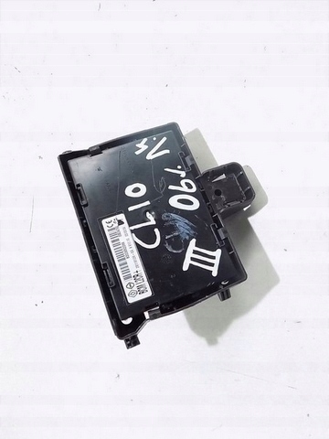 фото №1, Renault clio iii 05-12 коробка bcm 8200652286