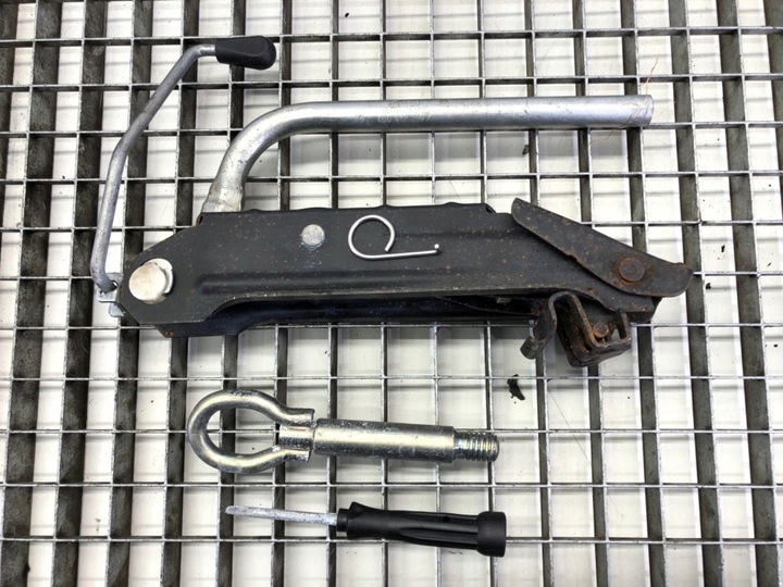 фото №2, Набір інструментів seat altea хетчбек 5p0012115c підйомник