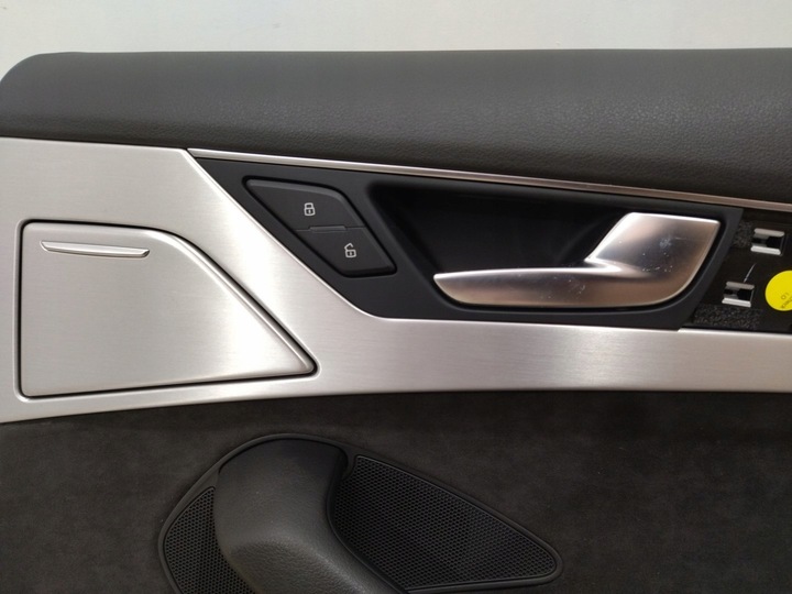 фото №10, 4h0868068 боковина двері зад праві bose audi a8 d4