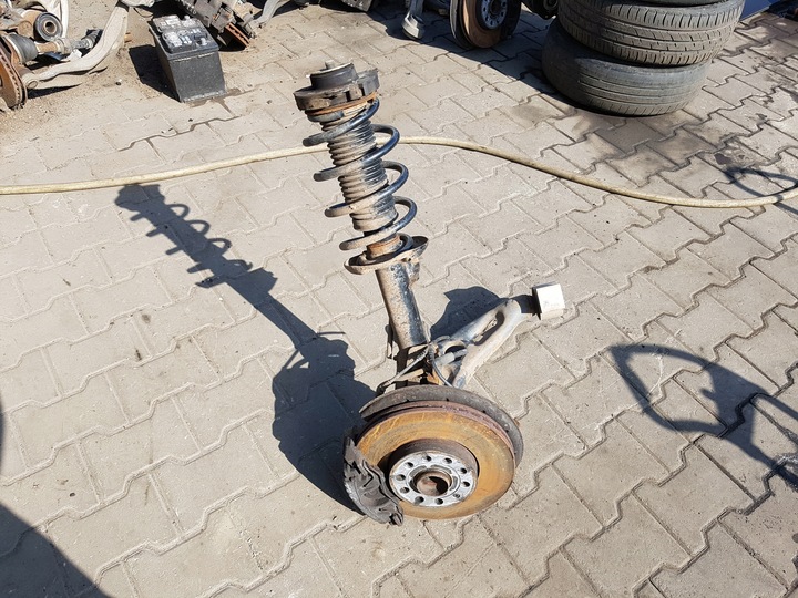 фото №1, Vw golf vi 6 2.0 tdi амортизатор поворотный кулак левая