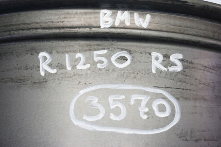 фото №10, Bmw r 1250 rs 19- диск зад задняя