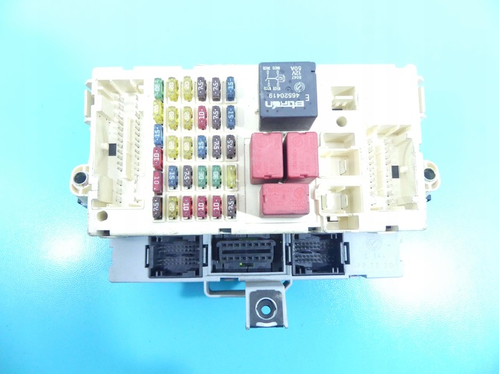 фото №2, Коробка запобіжників fiat stilo 51711824