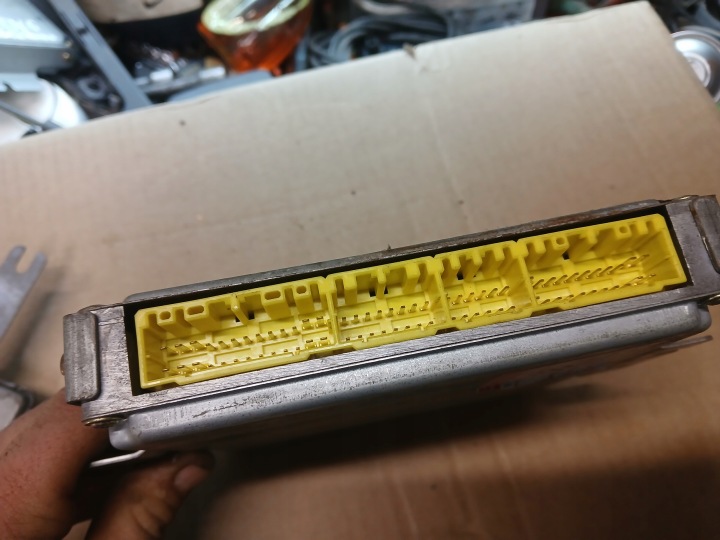 фото №5, Suzuki vitara i 2.0 v6 блок керування двигуном (ecu) ecu 33920-77e80 комплект стартовий.