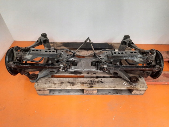 фото №8, Volvo s80 2.5d 98-06 sedan балка подвешивание зад задняя 09200417