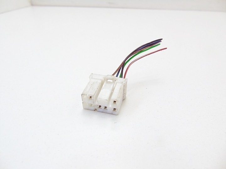 фото №1, Штекер разъём meriva a corsa c d astra g h zafira