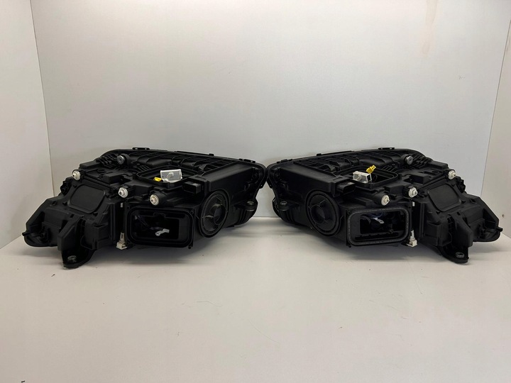 фото №12, Mercedes amg gt w290 290 лампа права ліва multibeam led