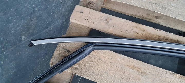 фото №8, Q5 80a прокладка дверь стёкла левая левый перед 80a837431c