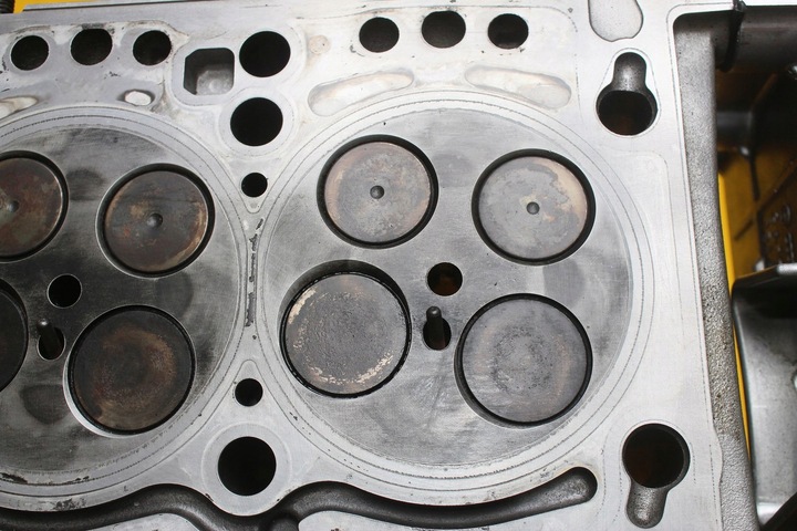 фото №12, Головка левая a6 c7 a4 b8 q7 q5 3.0 tdi cdu 0593af 059353dr