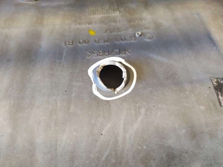 фото №6, Накладка кришки зад w203 00' sed