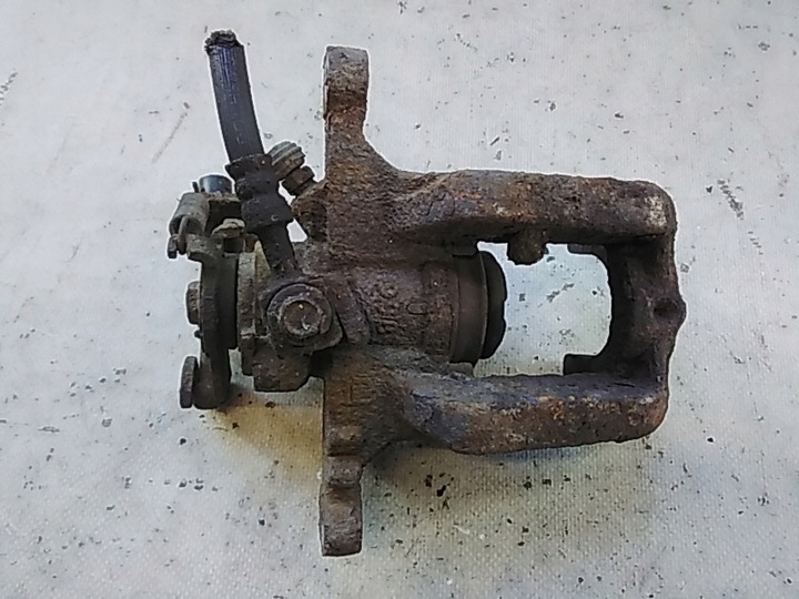 фото №1, B46 chevrolet cruze суппорт тормозной правые зад