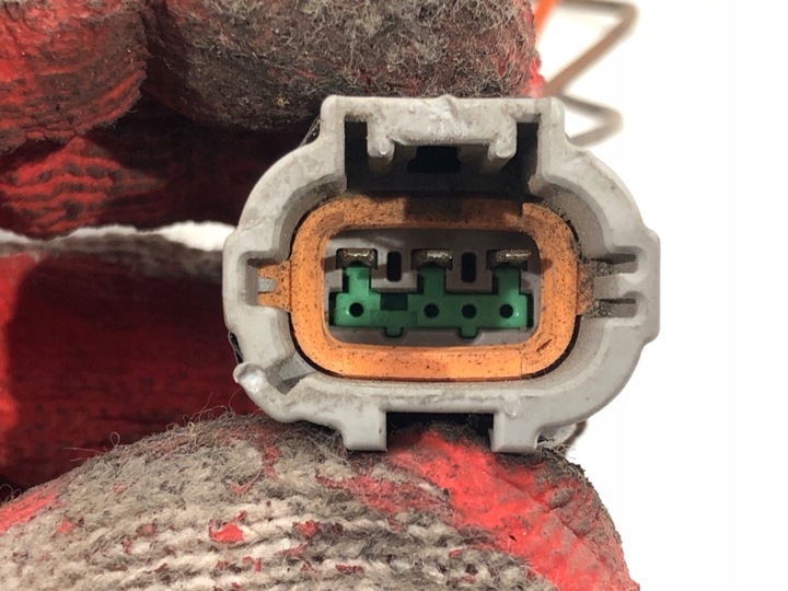 фото №8, Фара правий перед nissan primera p12 лампа