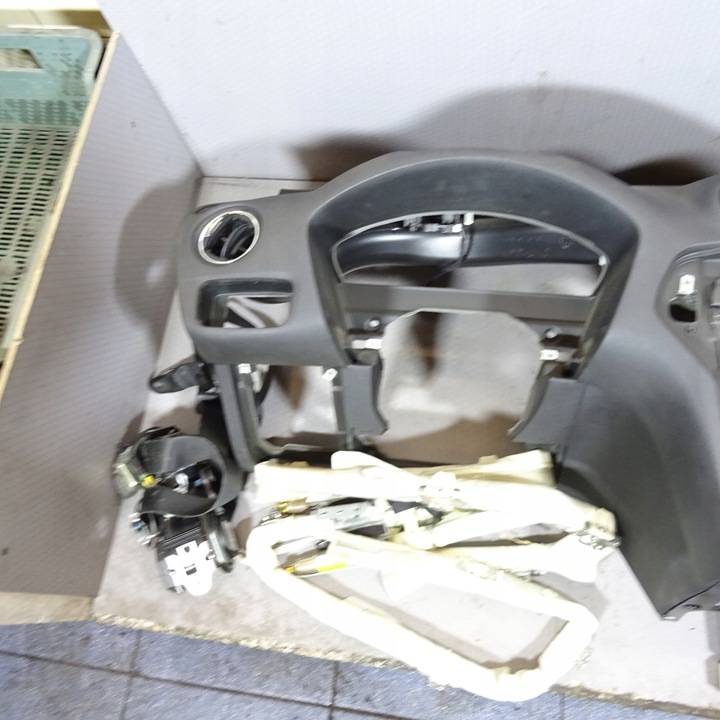 фото №6, Ford mondeo mk4 капот панель подушка безопасности консоль