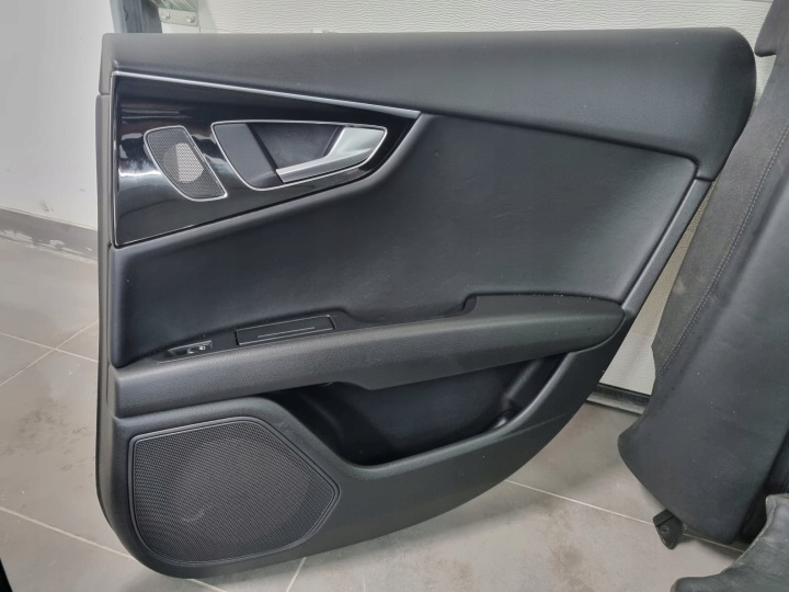 фото №9, Комплект сиденья диван карта кожа обшивки audi a7 4g sline s-line