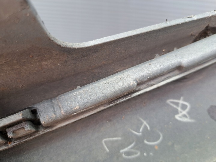 фото №4, Infiniti q30 планка порогова поріг накладка порога права 76850-5da1a