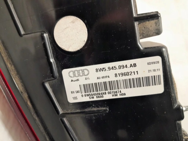 фото №12, Audi a4 b9 рестайлінг лампи зад задні комплект usa