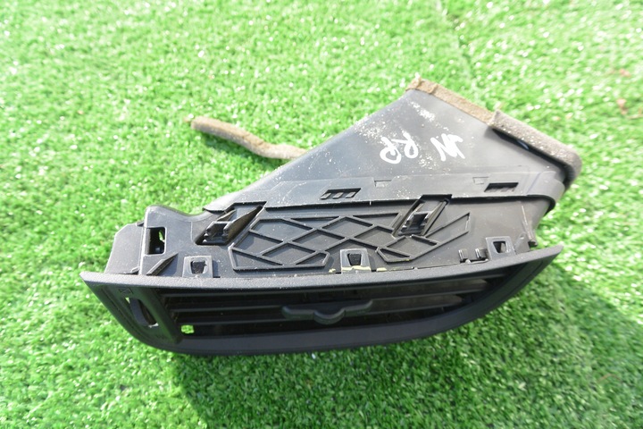 фото №7, Решётка воздуховод правая левая journey freemont kpl