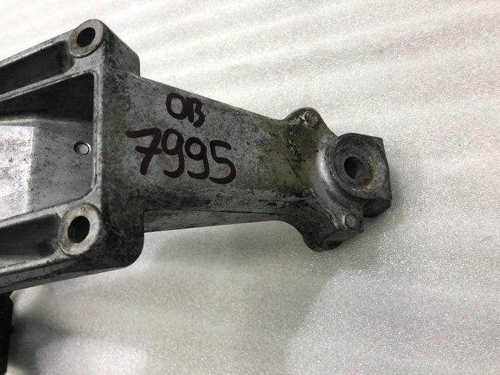 фото №11, Лапи кронштейн двигуна mercedes sprinter w903 2.2