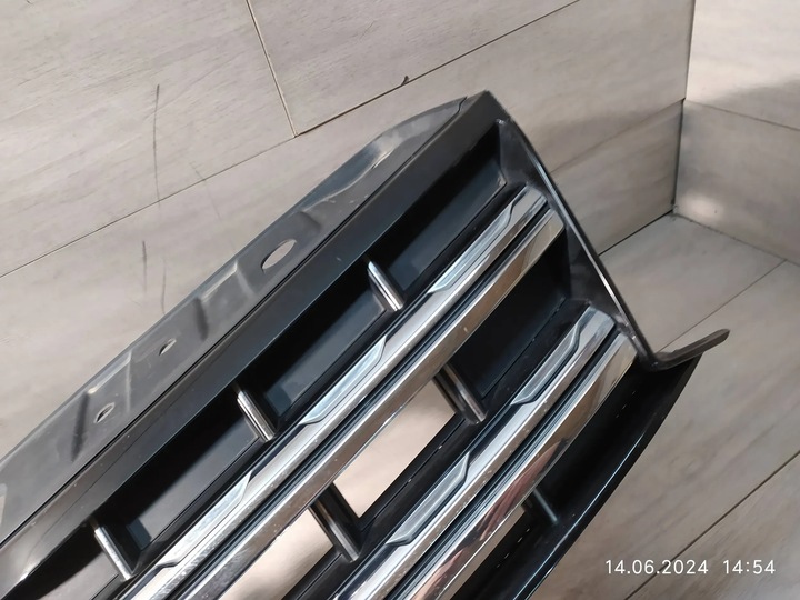 фото №6, 8837. amarok рестайлінг решітка радіатора решітка 2h6853651b