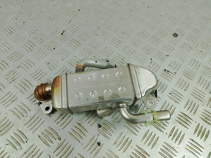 фото №1, Lincoln corsair 2021 радиаторов радиатор egr k2ge-9f464-ab