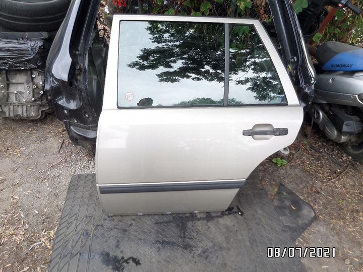 фото №1, Дверь зад задние левая mercedes w 124 универсал