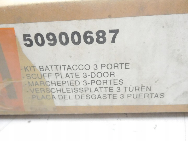 фото №10, Эмблемы накладки порога fiat stilo 2003-2007