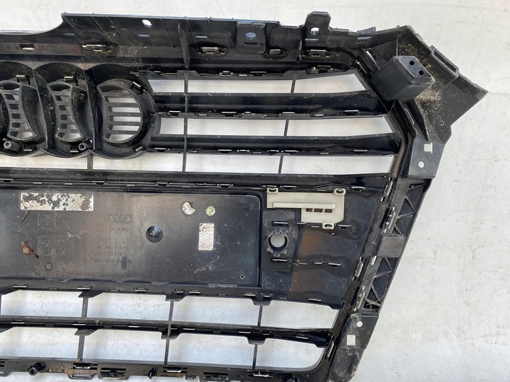 фото №13, Audi a4 b9 8w s-line 15- решётка радиатора решётка радиатор 8w0853651ab