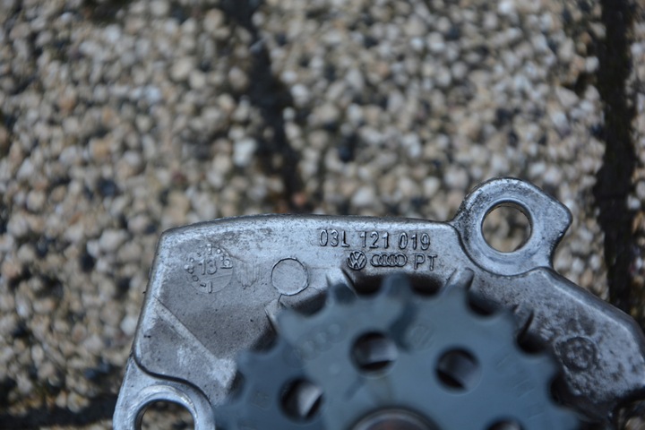 фото №16, Насос води vw sharan 03l121019pt 019de