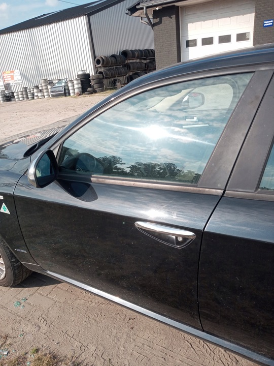 фото №1, Скло передніх лівих двері alfa romeo 159 2008r