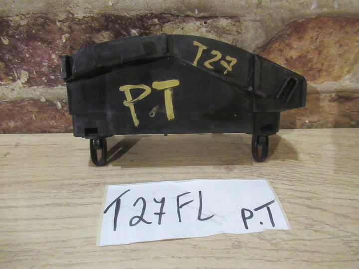 фото №1, Ковзун бампера зад правий toyota avensis t27 09/18r