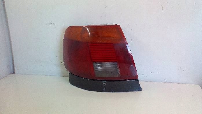 фото №8, Лампа ліва задня audi a4 b5