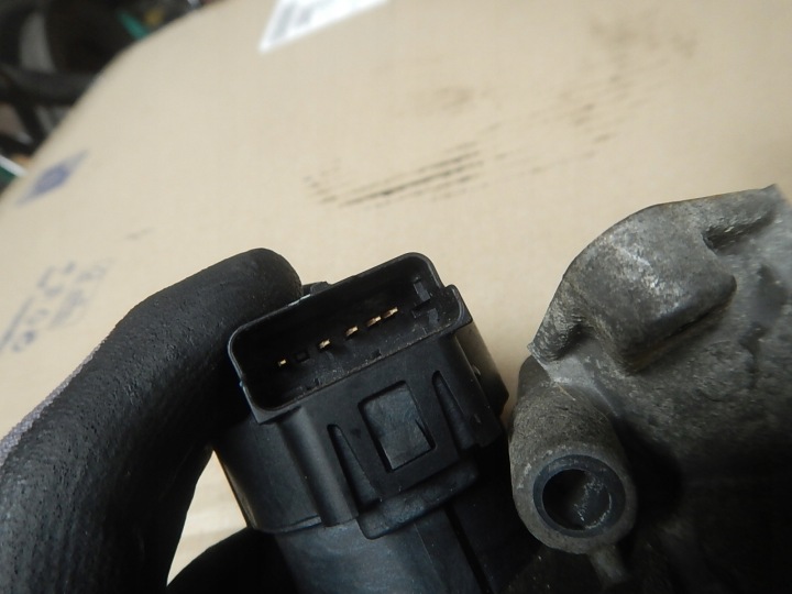 фото №5, Клапан egr радіатор вихлопних газів ford volvo s40 ii v50 2.0 d 9645689680