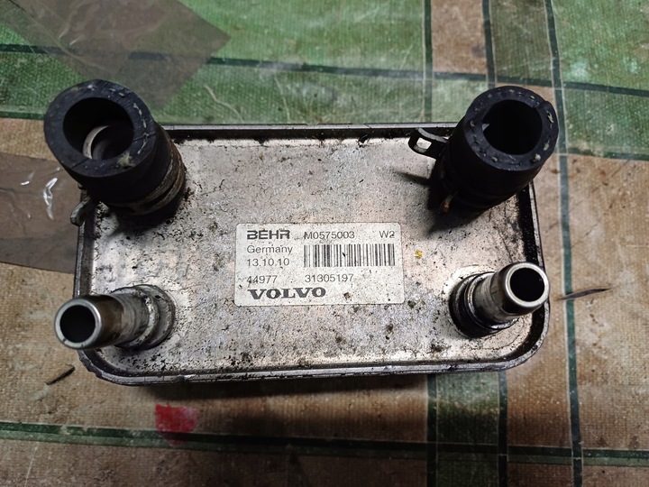 фото №1, Радиаторов масла volvo s40 v50 c70 d3