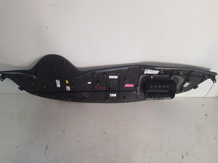 фото №8, Tesla s рестайлинг панель консоль производительность