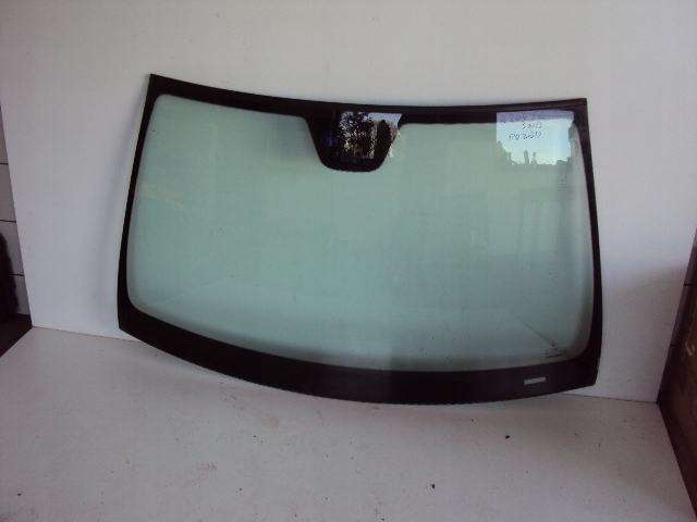 фото №3, Стекло перед камера mercedes c-klasa w204 fl sedan